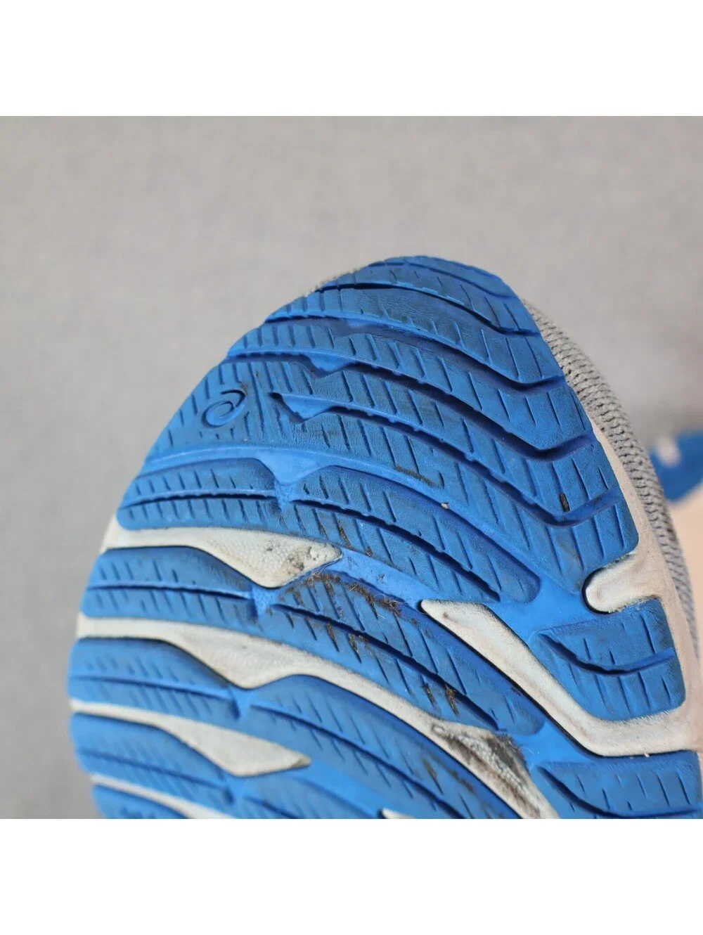 Asics Gel-Cumulus 24 1011B366-021 Men 10.5 Wide Running